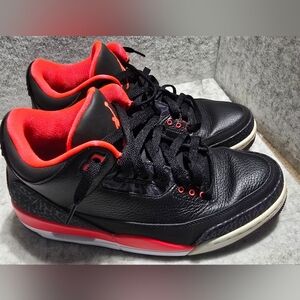 Air Jordan 3 Retro Crimson